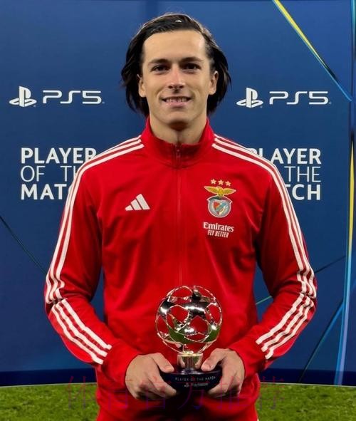 马卡:历史表明 皇马联赛成绩越不好欧冠夺冠几率越大 马卡:历史表明 皇马联赛成绩越不好欧冠夺冠几率越大